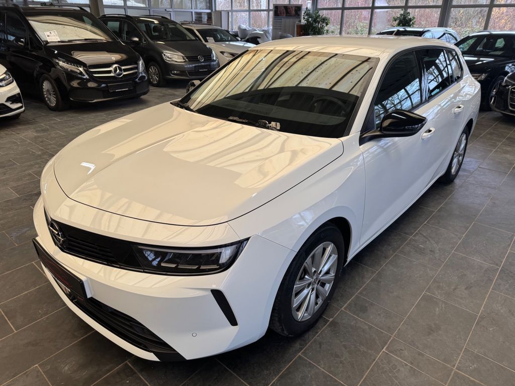 Opel Astra 2024