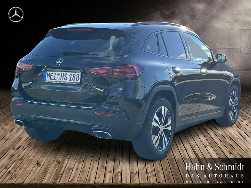 Mercedes-Benz GLA 200 2025