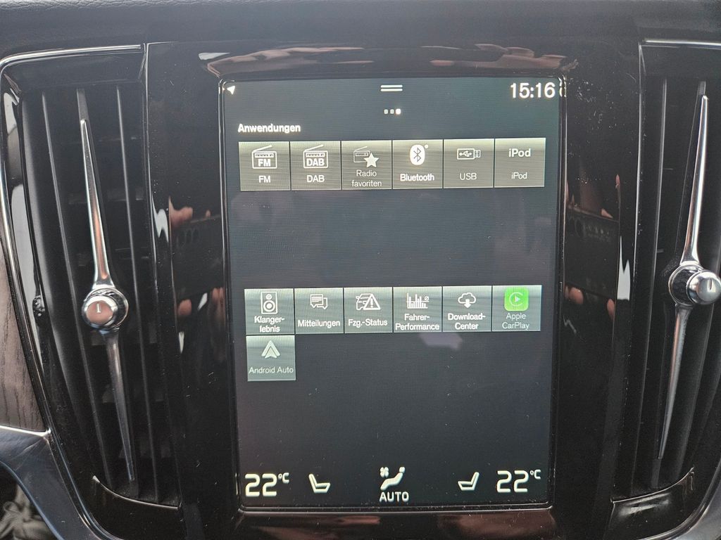 Volvo V90 Cross Country 2021