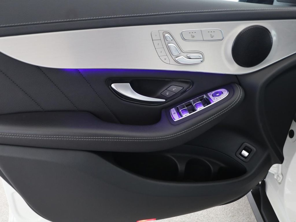 Mercedes-Benz GLC 300 2022