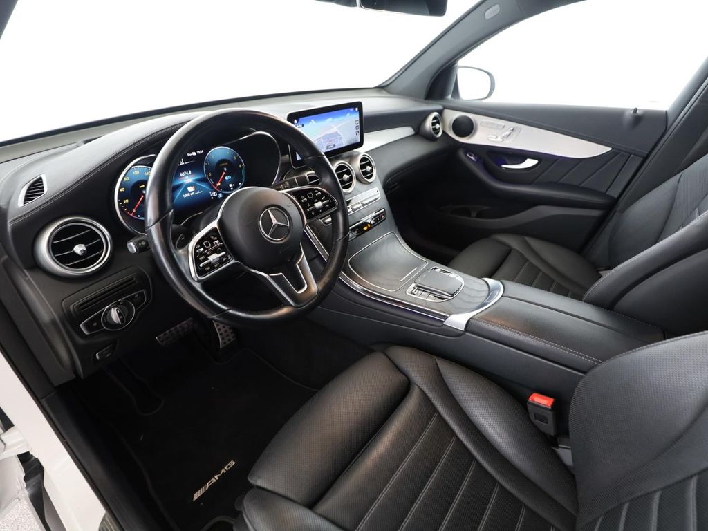 Mercedes-Benz GLC 300 2022