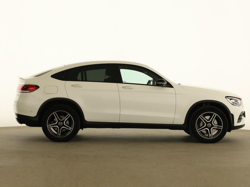 Mercedes-Benz GLC 300 2022