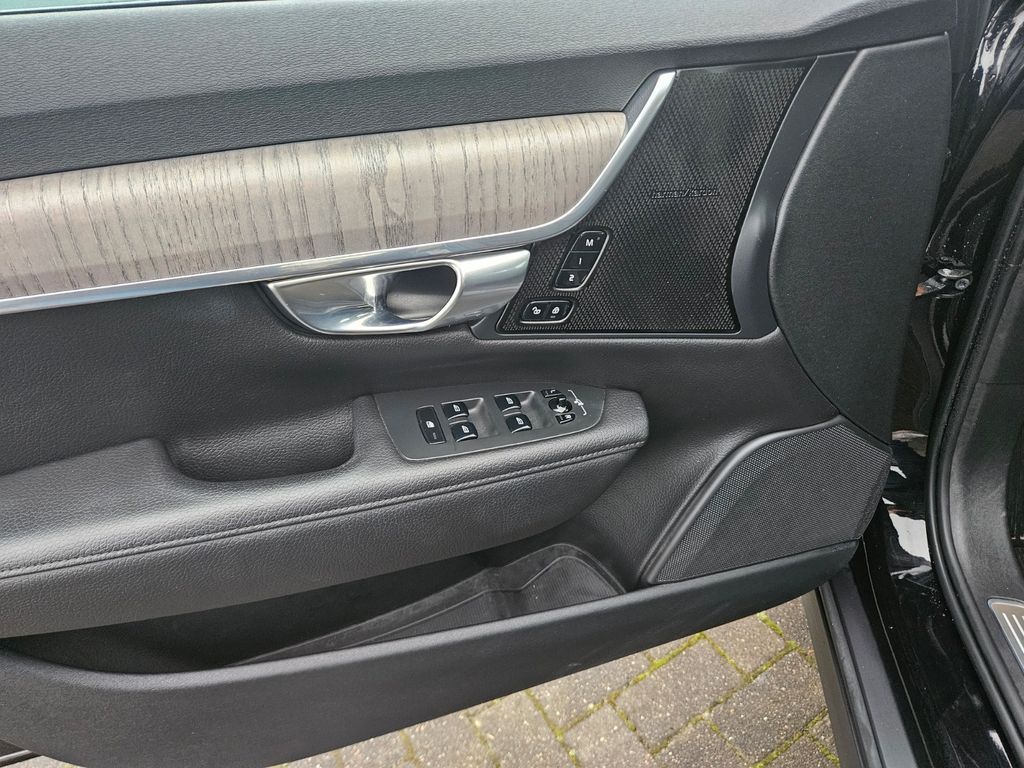 Volvo V90 Cross Country 2021