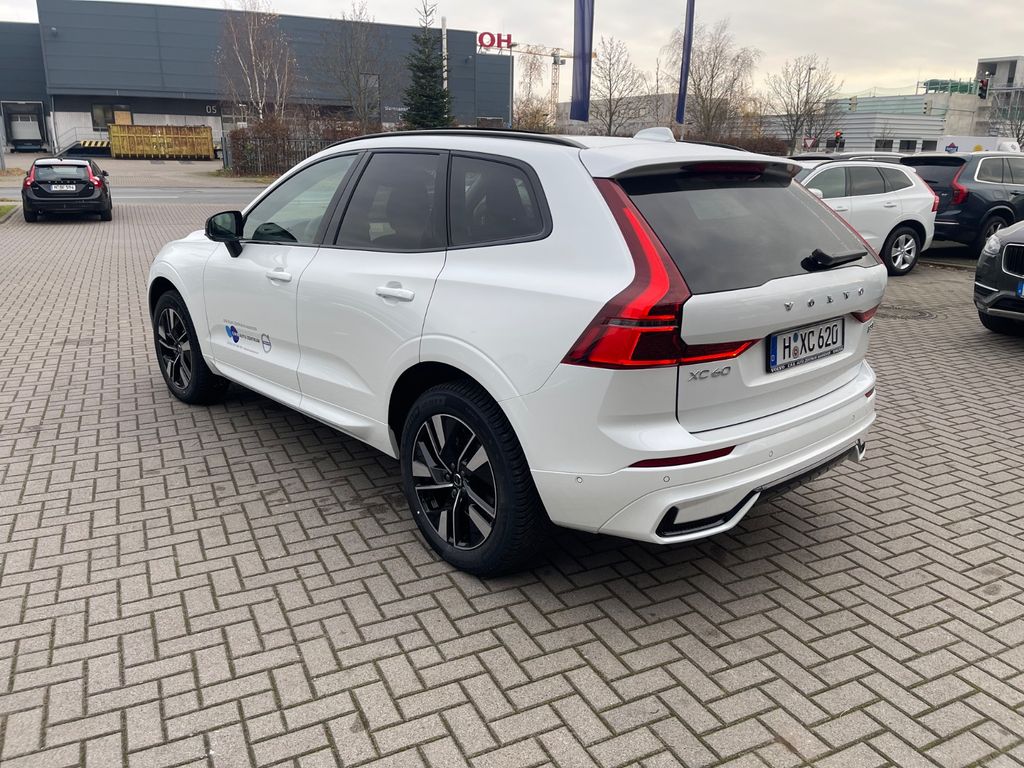 Volvo XC60 2025