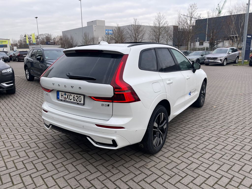 Volvo XC60 2025