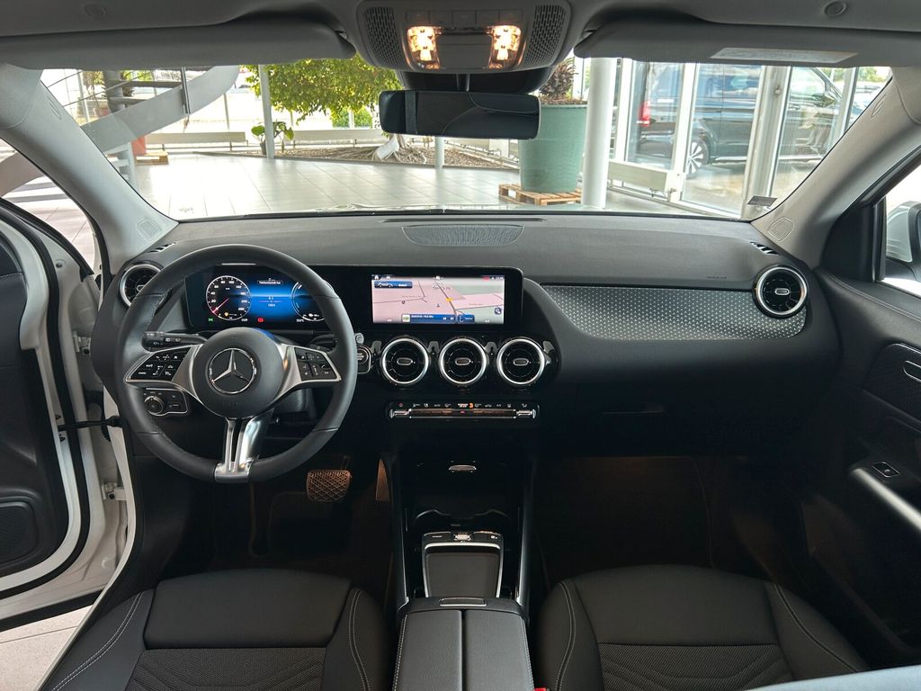 Mercedes-Benz GLA 250 2024