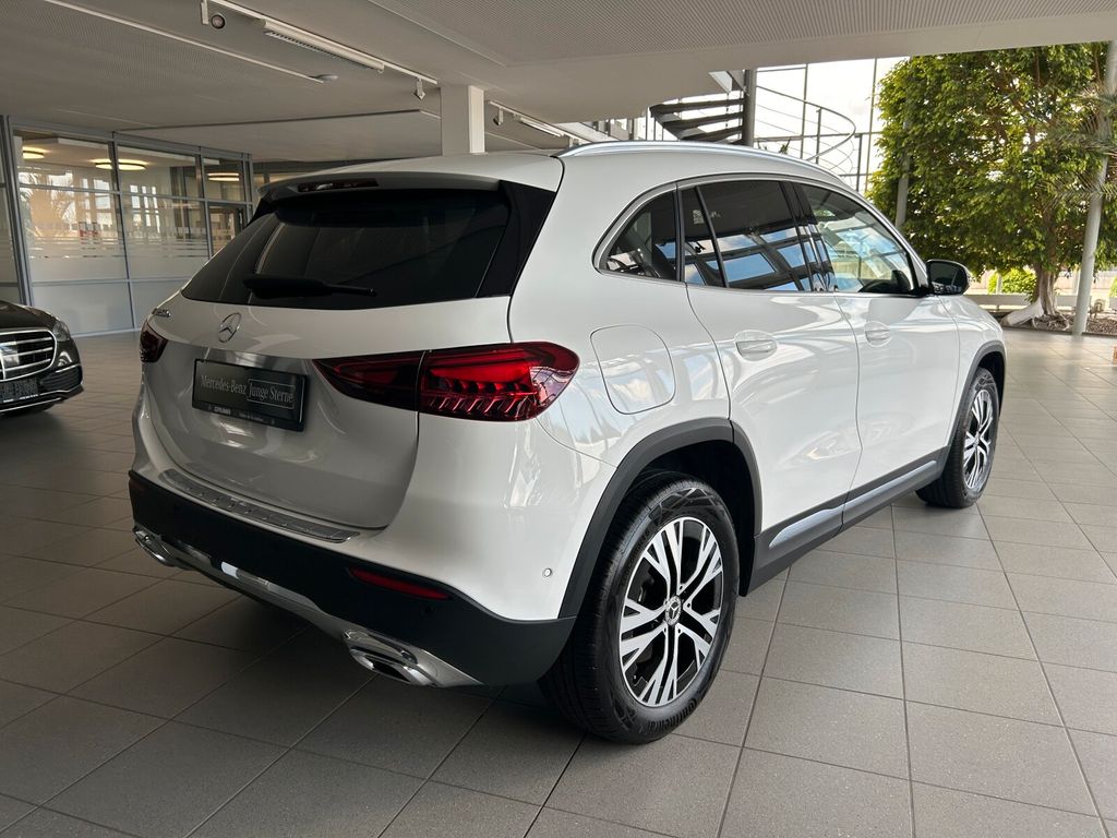 Mercedes-Benz GLA 250 2024