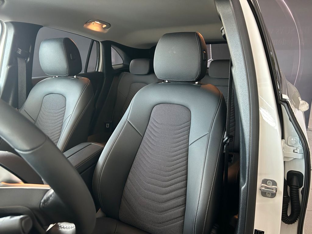 Mercedes-Benz GLA 250 2024