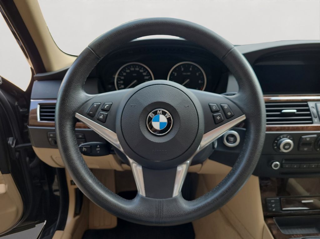 BMW 540 2008