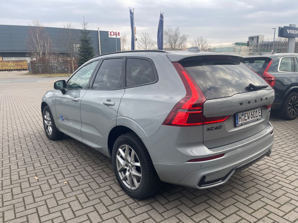 Volvo XC60 2025