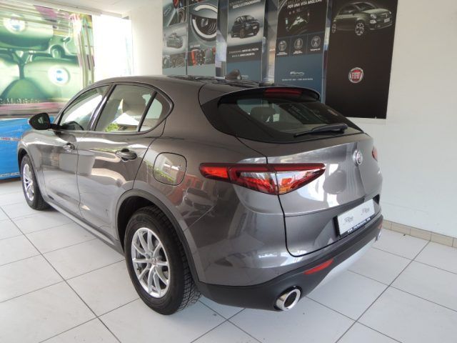 Alfa Romeo Stelvio 2020