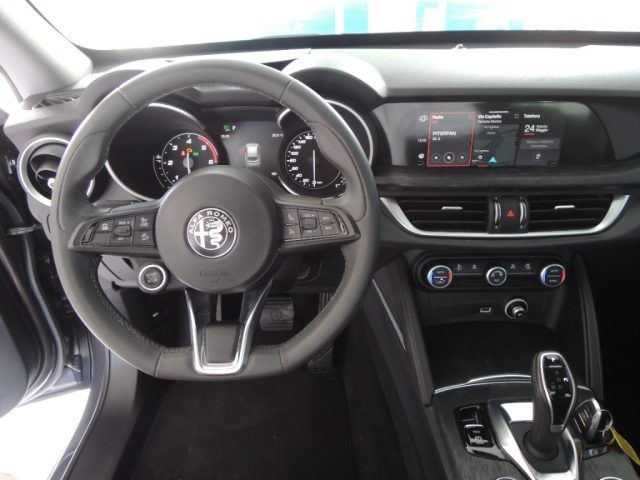 Alfa Romeo Stelvio 2020