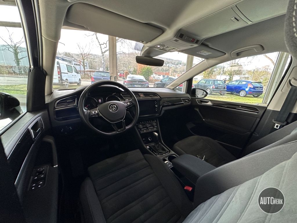 Volkswagen Touran 2021