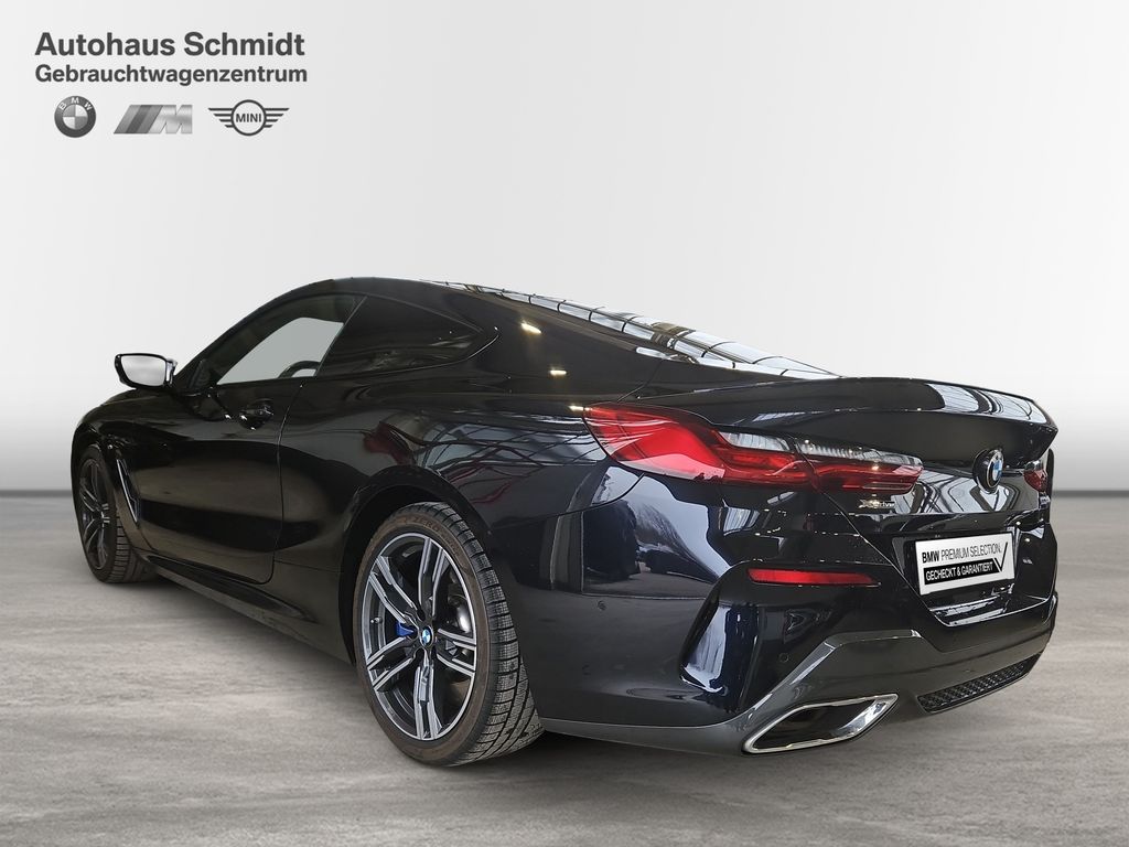 BMW M850 2023