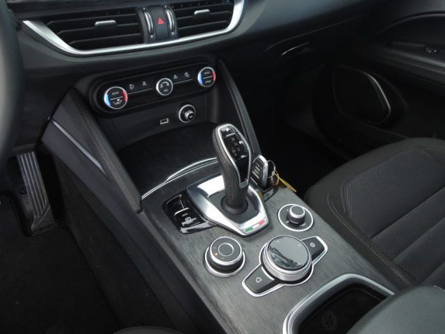 Alfa Romeo Stelvio 2020