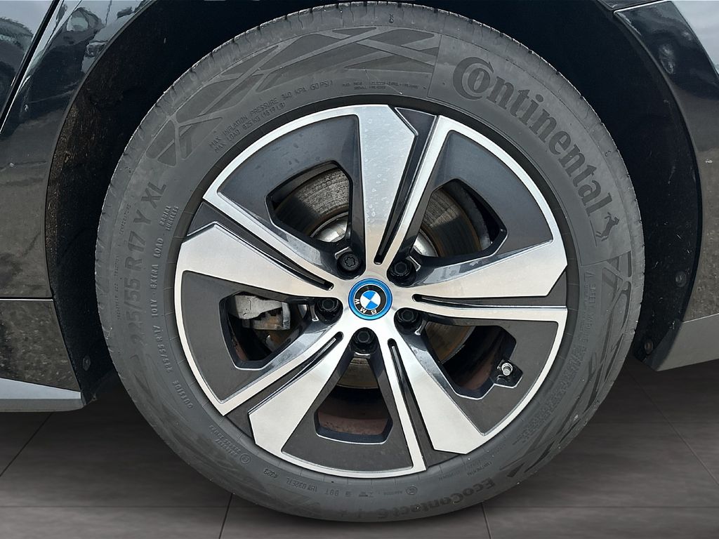 BMW i4 2023