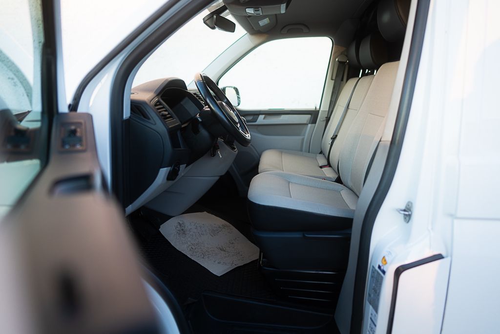 Volkswagen T6 Transporter 2019