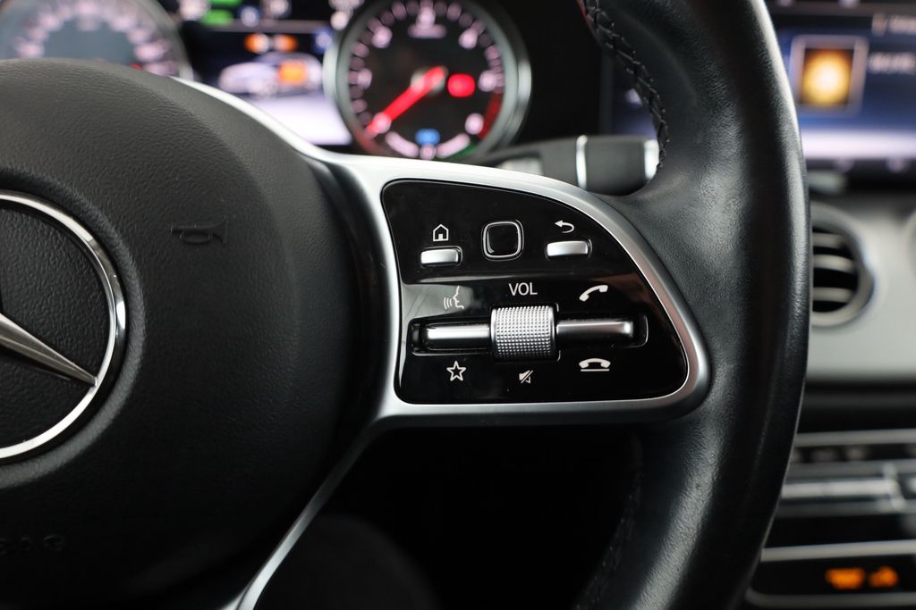 Mercedes-Benz E 300 2019