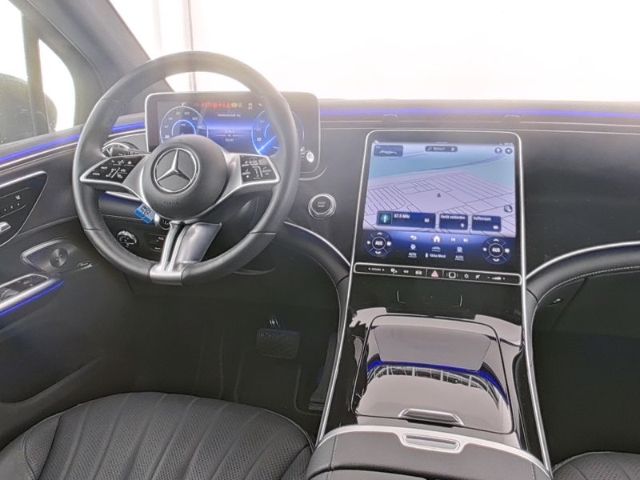 Mercedes-Benz EQE SUV 2024