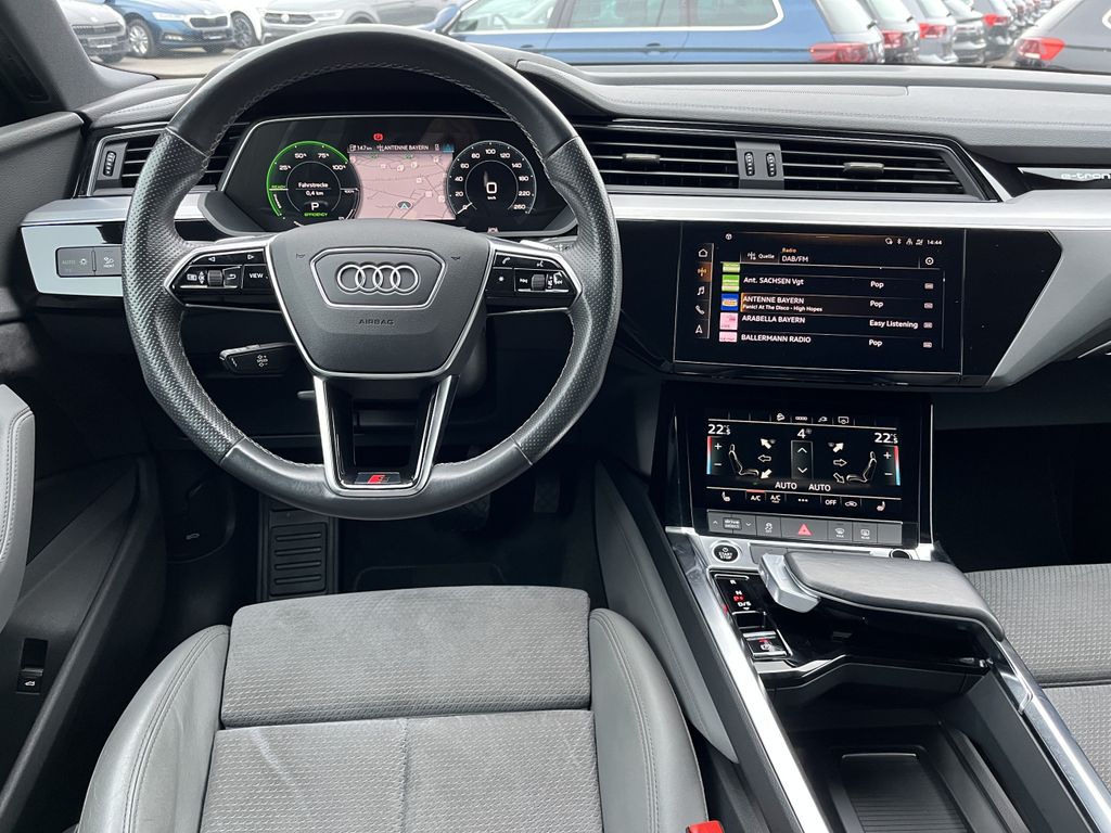 Audi e-tron 2021