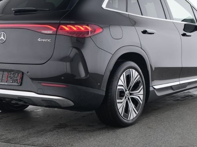 Mercedes-Benz EQE SUV 2024