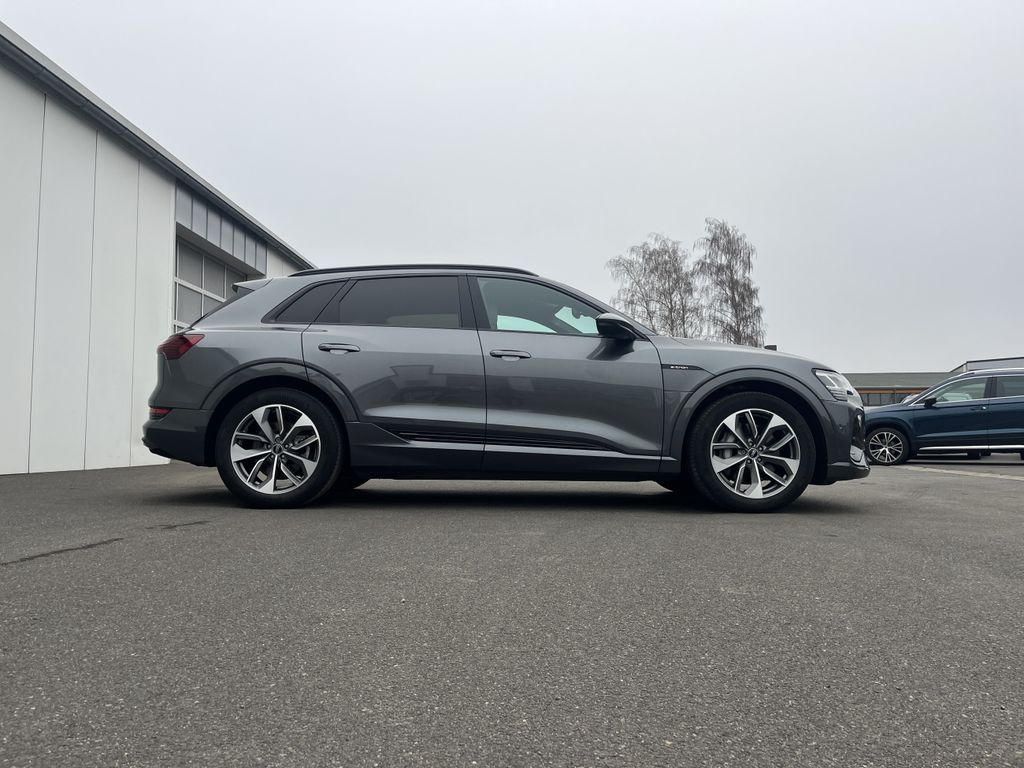 Audi e-tron 2021