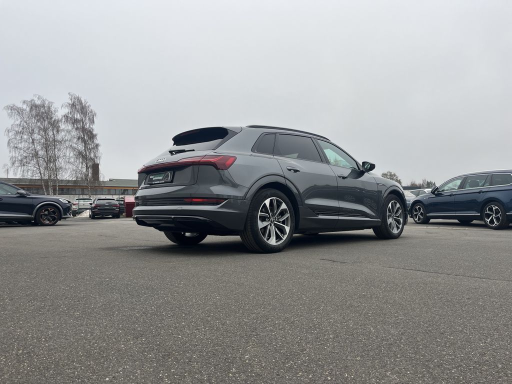 Audi e-tron 2021