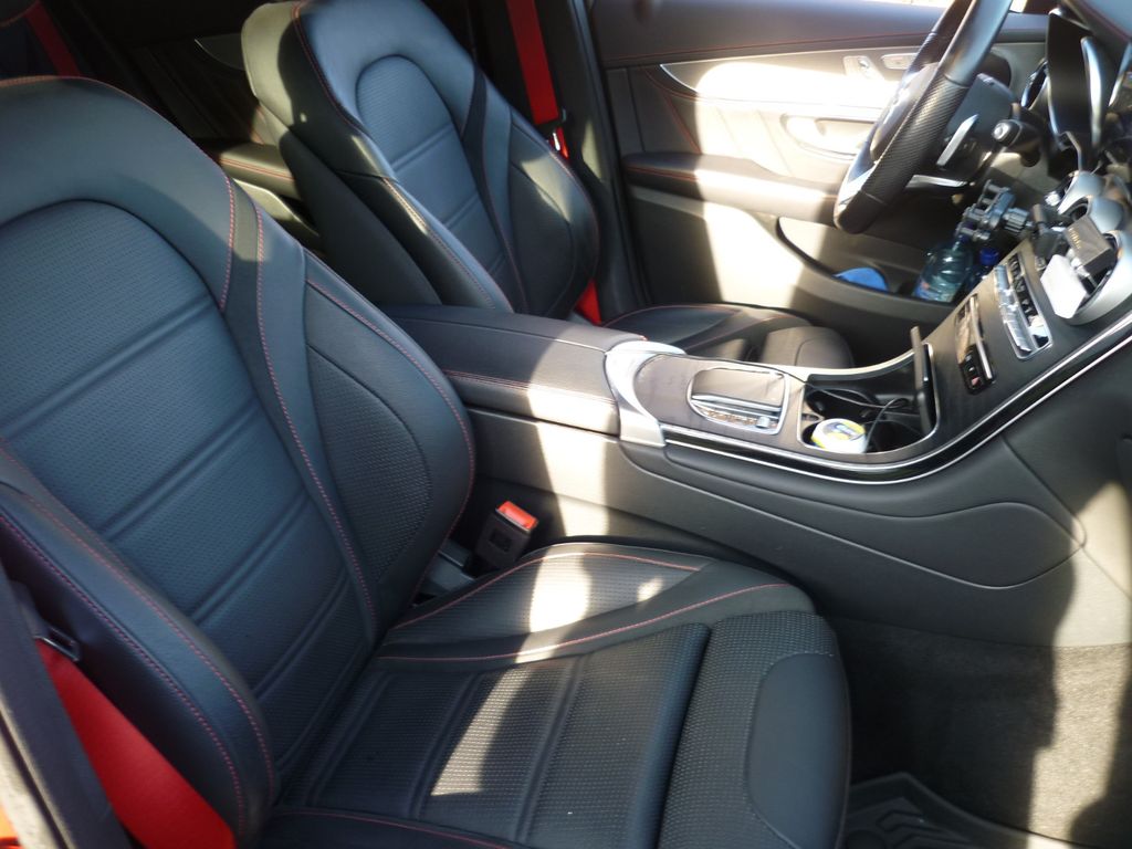 Mercedes-Benz GLC 300 2022