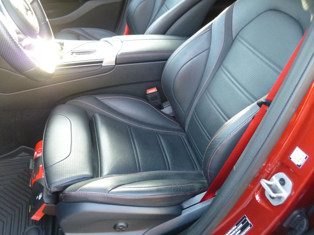 Mercedes-Benz GLC 300 2022