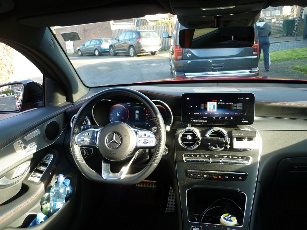 Mercedes-Benz GLC 300 2022