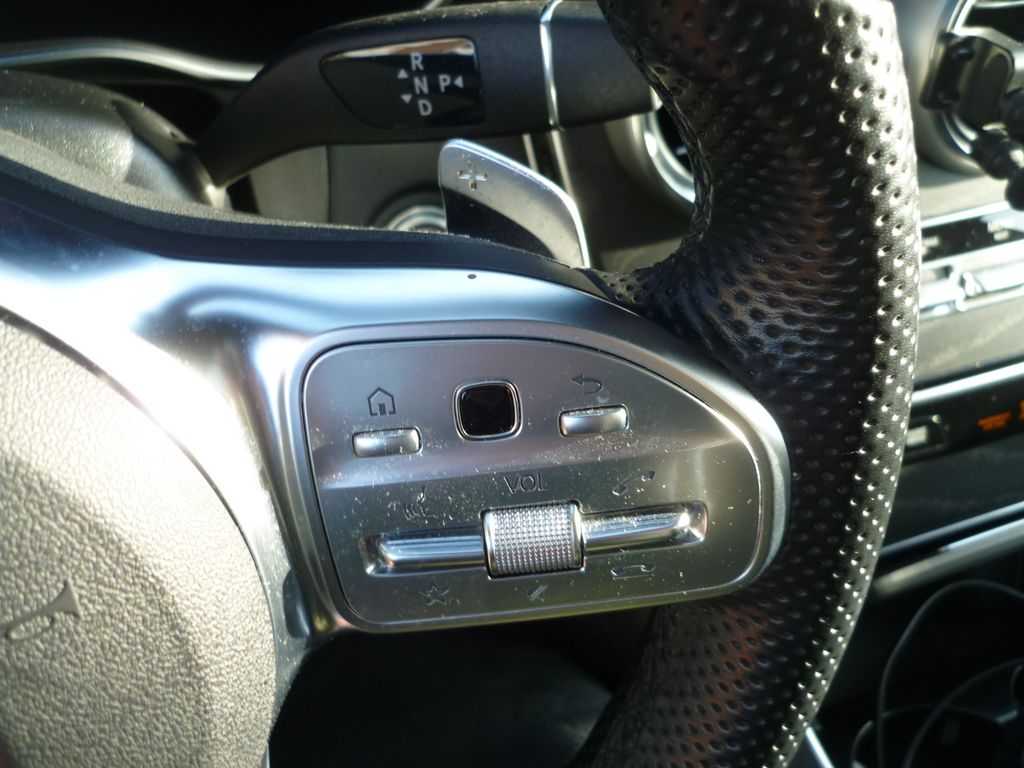 Mercedes-Benz GLC 300 2022