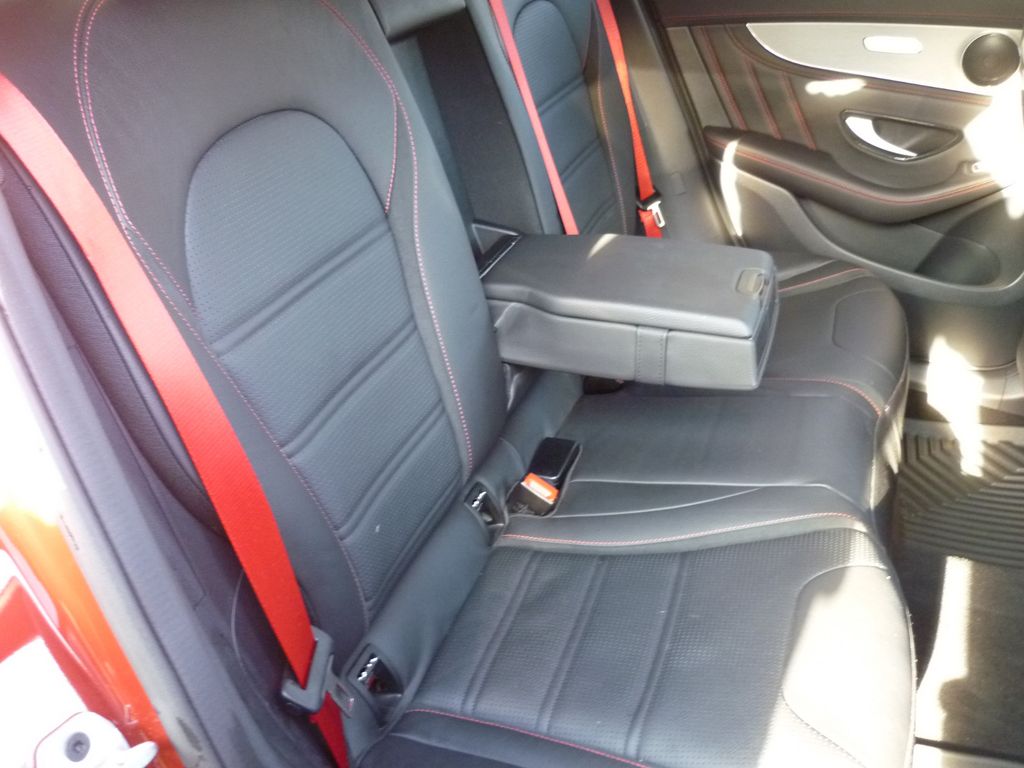 Mercedes-Benz GLC 300 2022