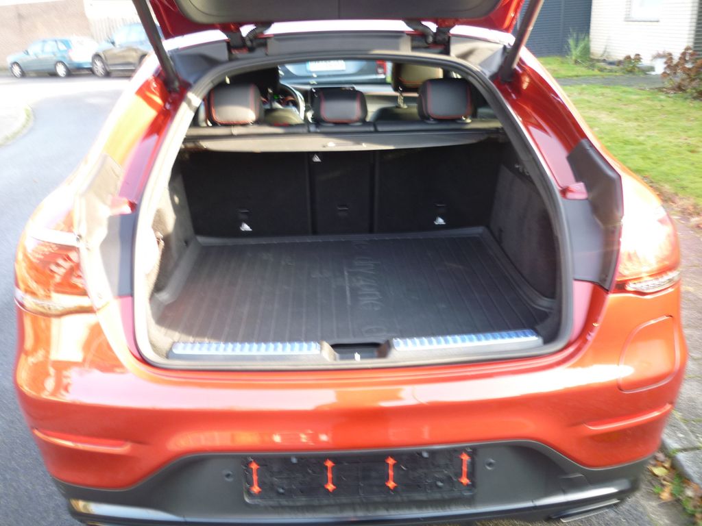 Mercedes-Benz GLC 300 2022