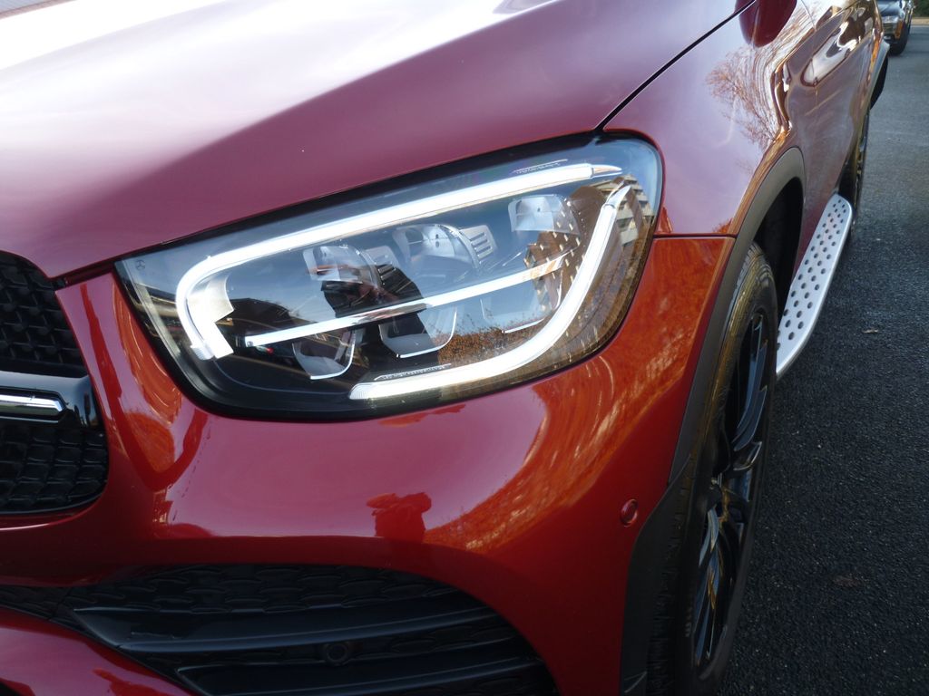 Mercedes-Benz GLC 300 2022