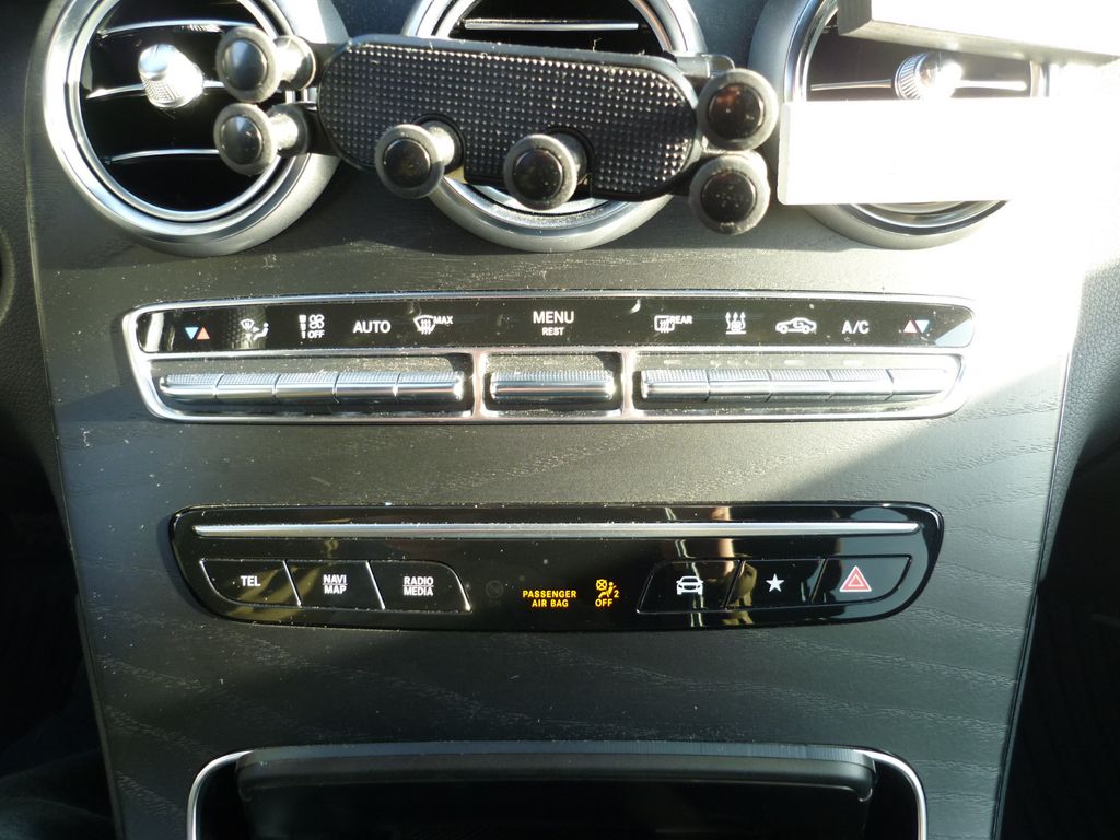 Mercedes-Benz GLC 300 2022