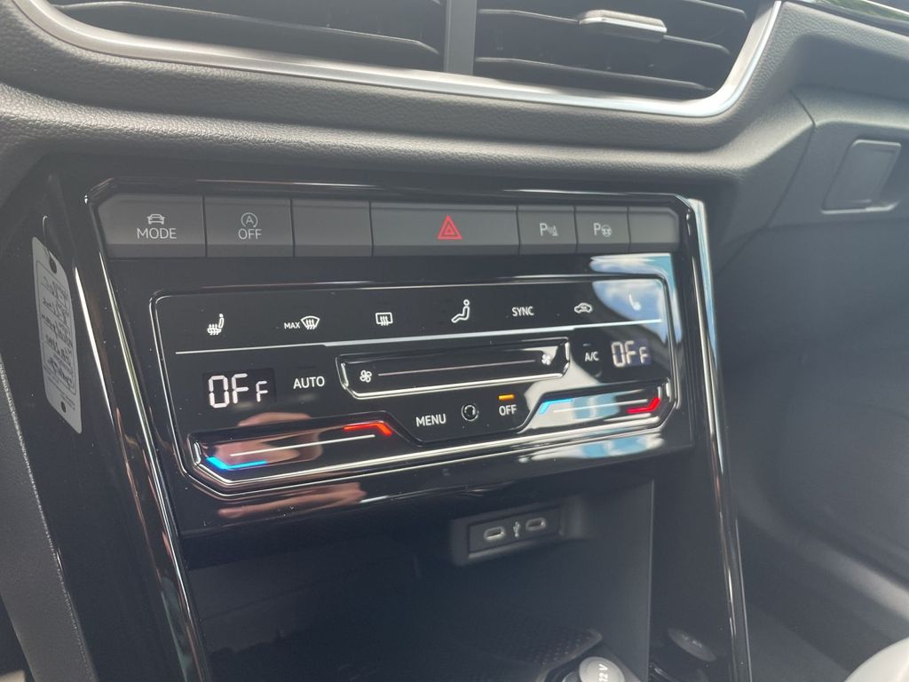 Volkswagen T-Roc 2025