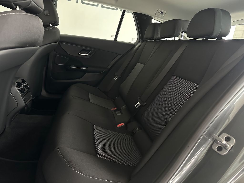 Mercedes-Benz C 200 2022