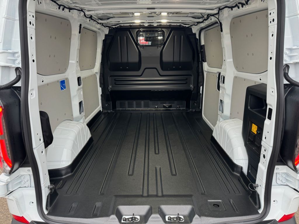 Ford Transit Custom 2025