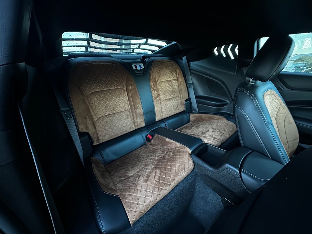 Chevrolet Camaro 2022