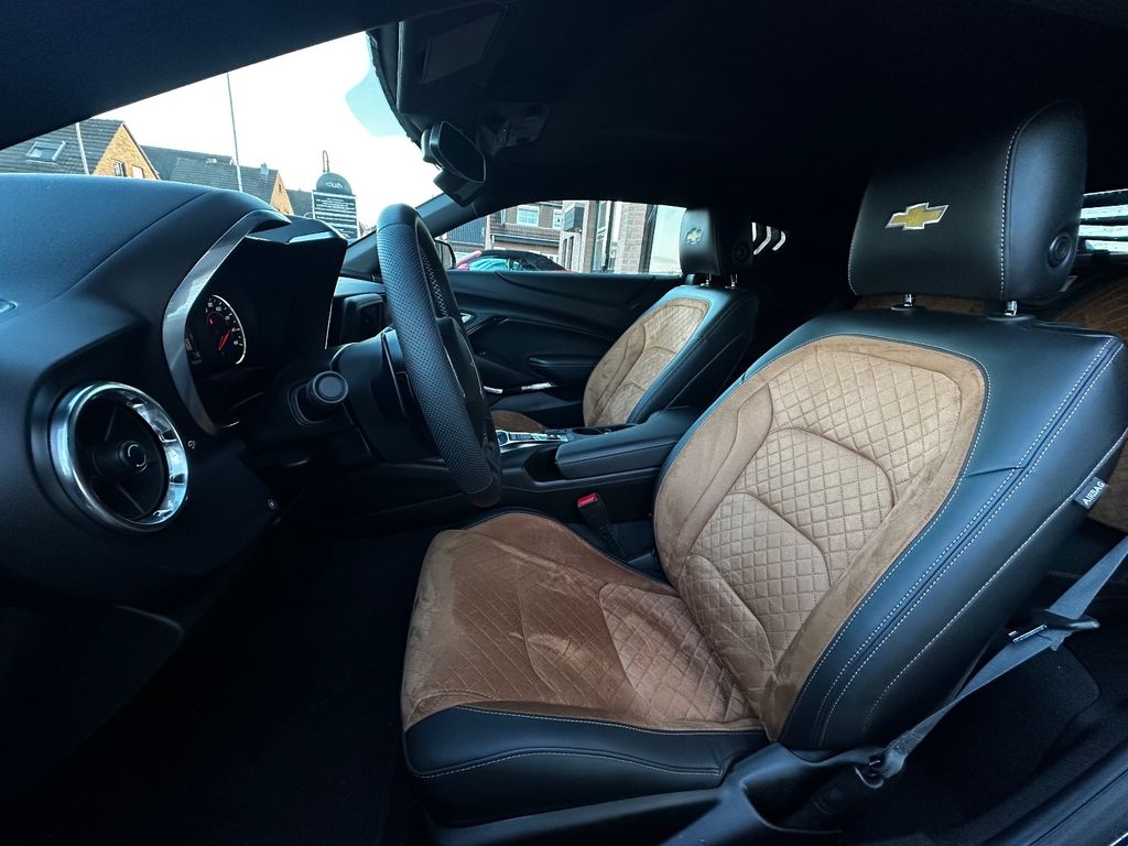 Chevrolet Camaro 2022