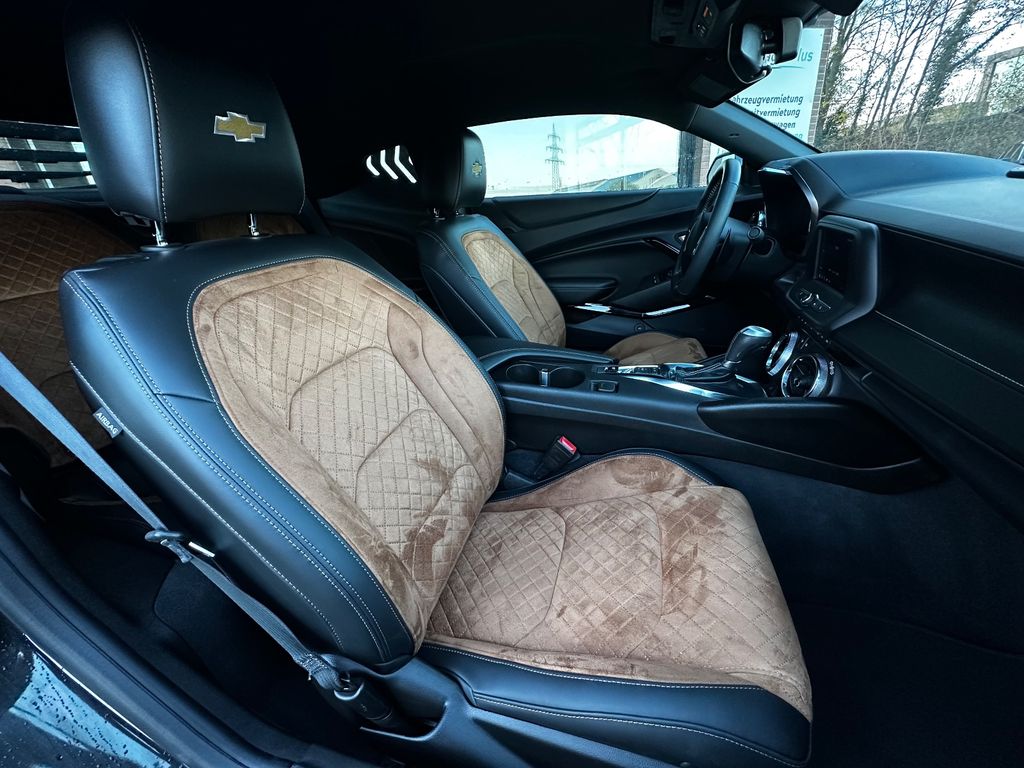 Chevrolet Camaro 2022