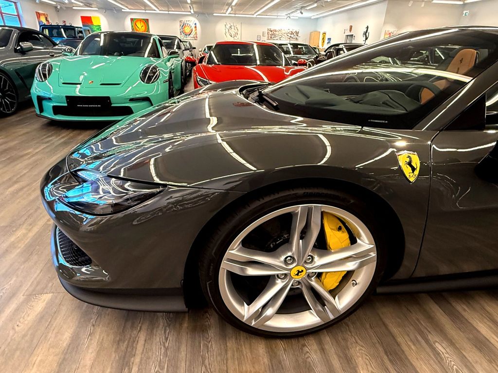 Ferrari 296 GTS 2025