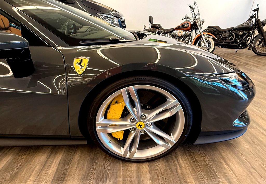 Ferrari 296 GTS 2025