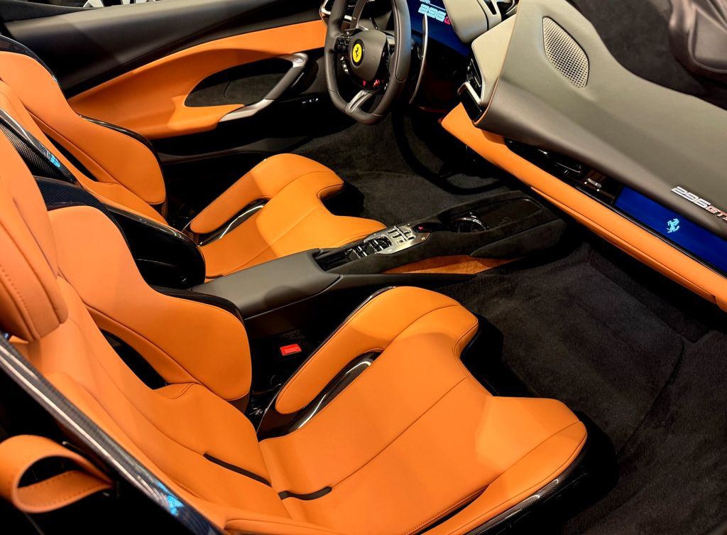 Ferrari 296 GTS 2025