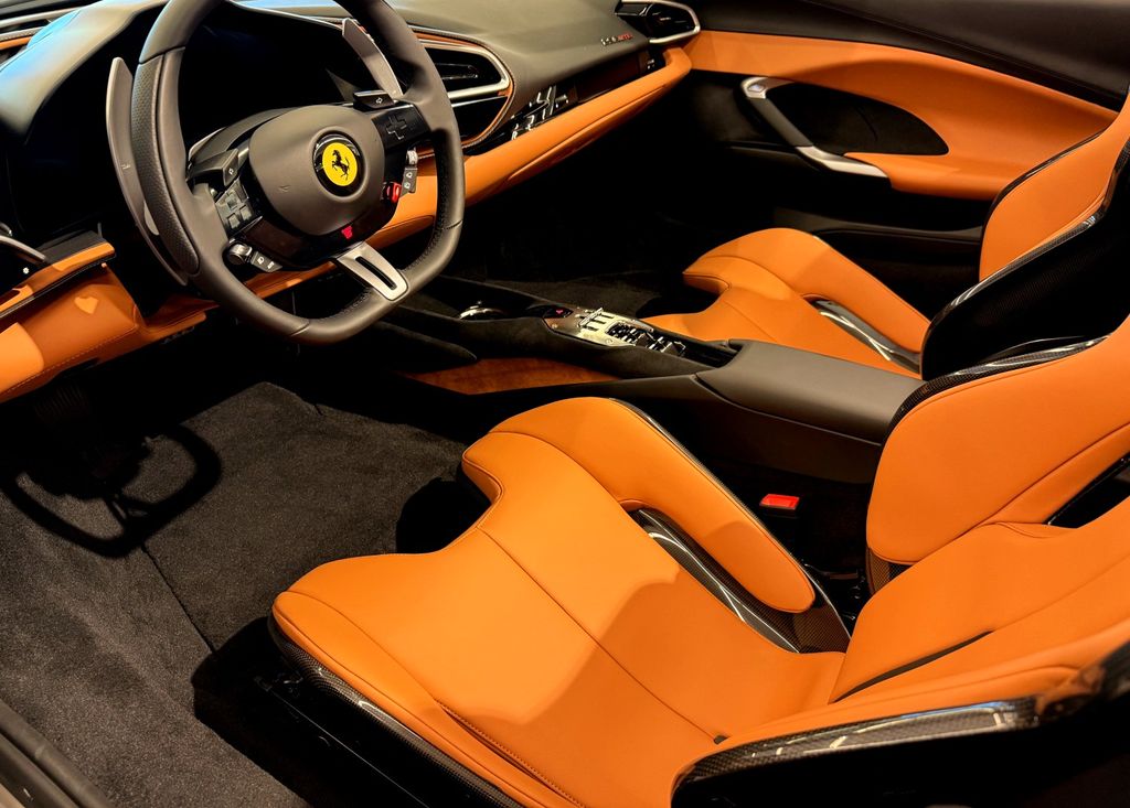 Ferrari 296 GTS 2025