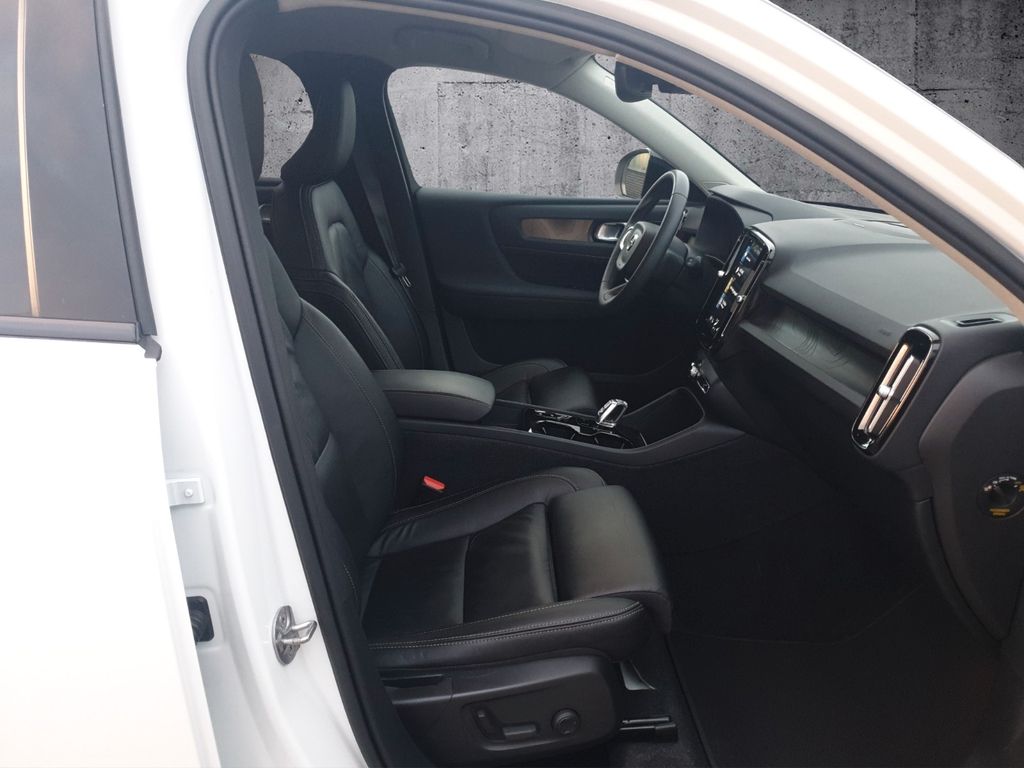 Volvo XC40 2022
