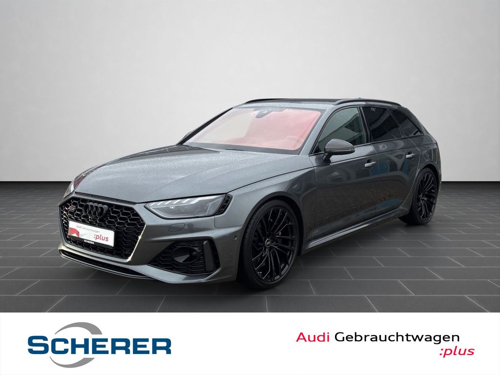 Audi RS4 2022