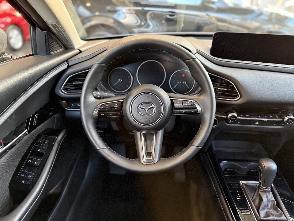 Mazda CX-30 2025