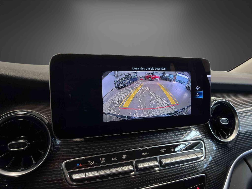 Mercedes-Benz EQV 2024