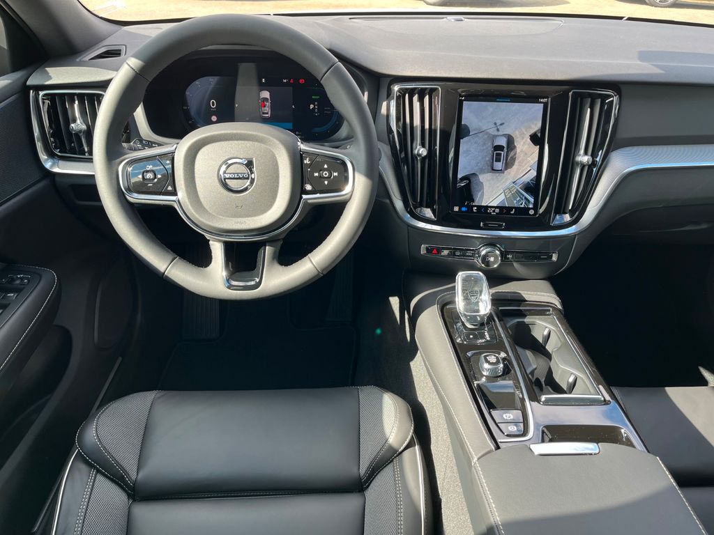 Volvo V60 2024